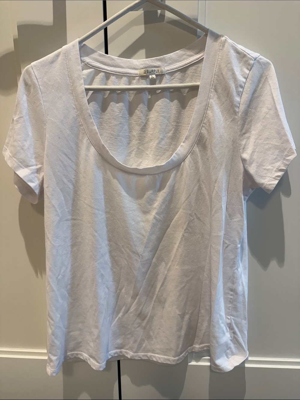 Z Supply Scoop Neck Short Sleeve Tee in White